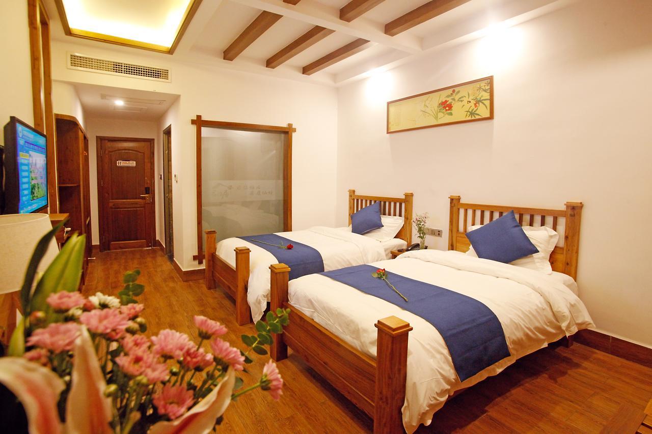 Guihua Road 106Th Hostel Zhangjiajie Exteriör bild